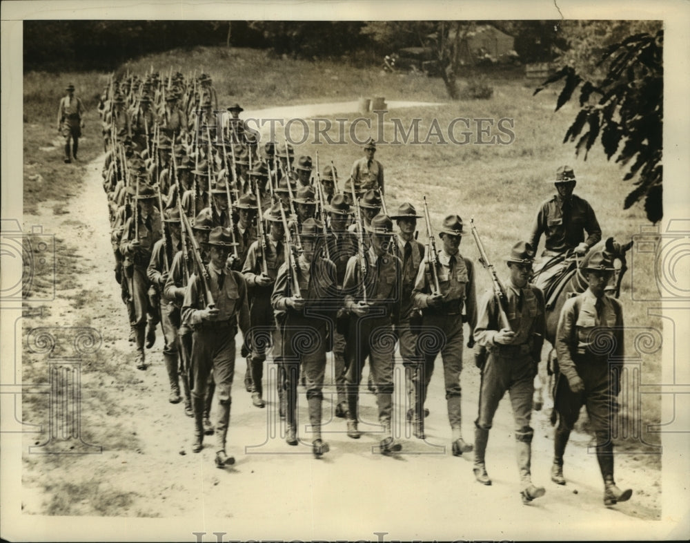 1935 Press Photo Plebes of US Military Academy West Point NY on a hike