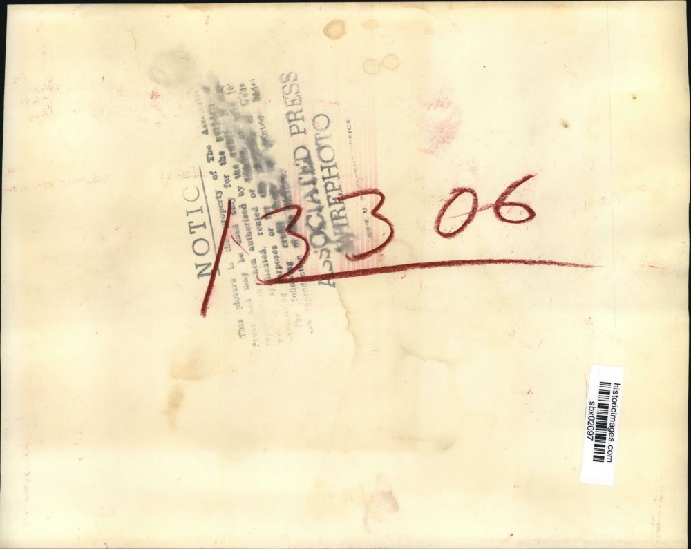 1947 Press Photo Sen Tom onnally, Speaker Joe Martin, Gen Art Vandenberg