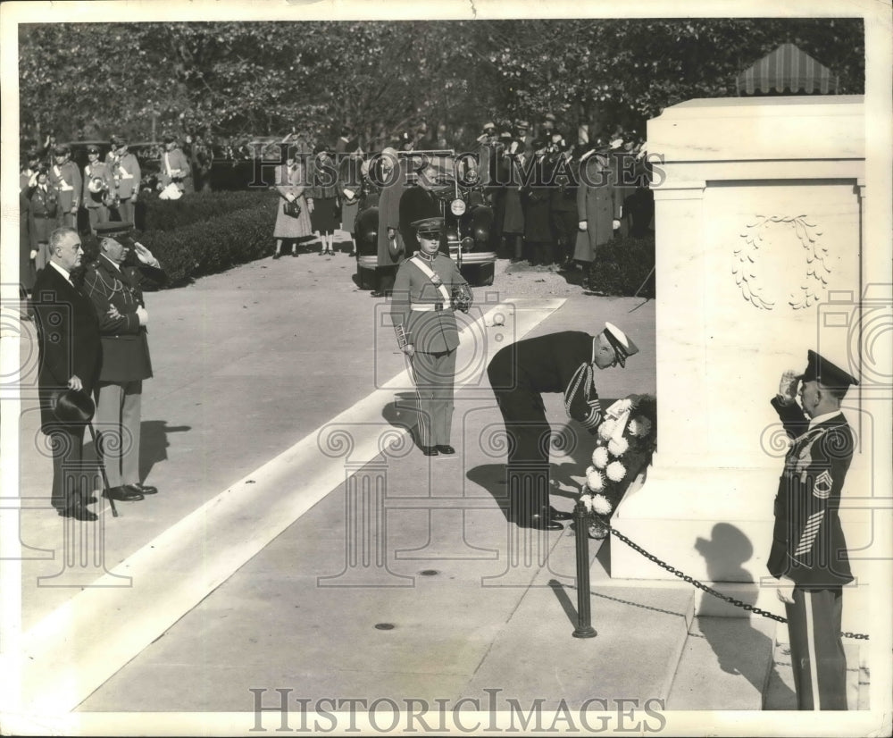 1939 Press Photo President honors World War dead in armistice ceremony