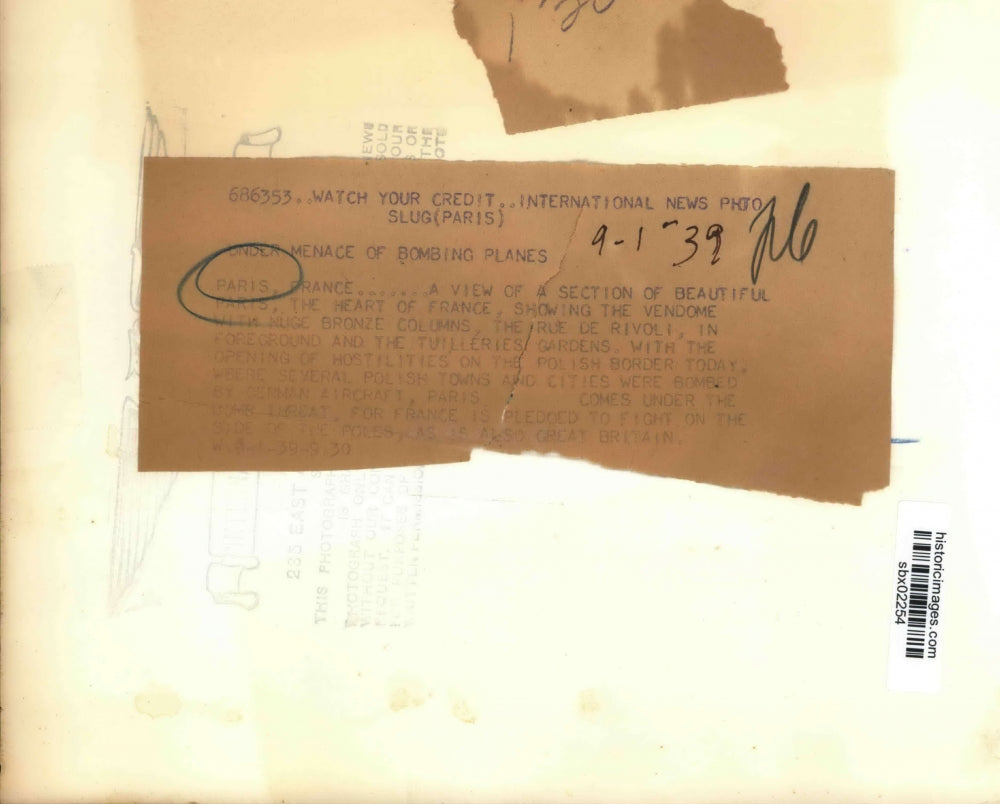 1939 Press Photo Aerial view of Paris France & Tuilleries gardens - sbx02254