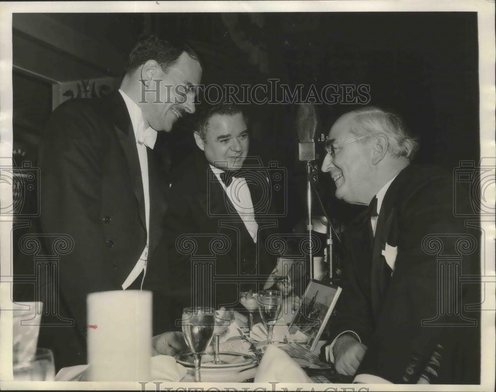 1941 Press Photo DA Thomas E Dewey of NY, Sen C Wayland Brooks, Sen A Vandenberg