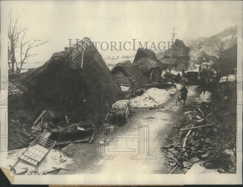 1927 Press Photo Yamada Japan village destroyed by an earthquake - sbx02692