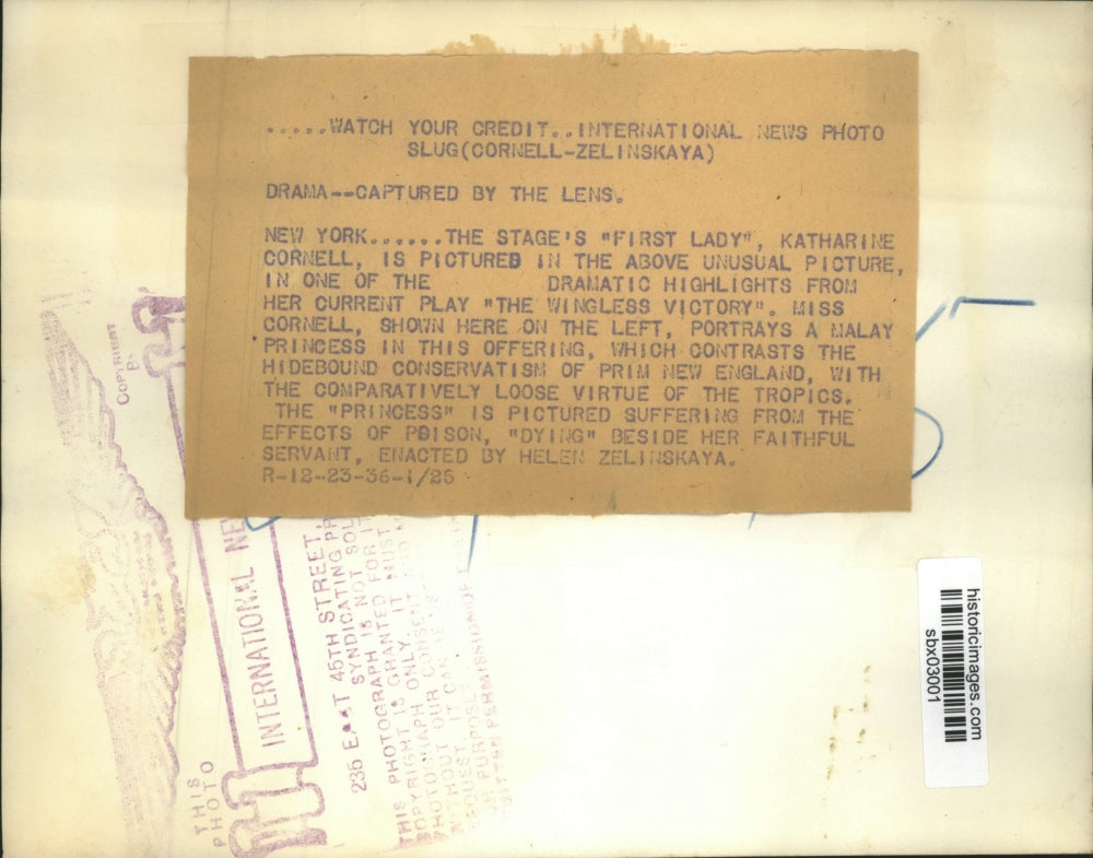 1936 Press Photo Katherine Cornell in the play "The Wingless Victory"