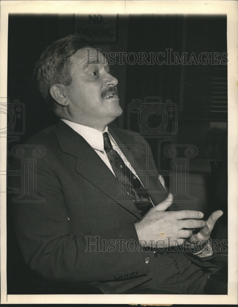 1944 Press Photo Earl Browder Testifies House Campaign Expenses Comm. in DC