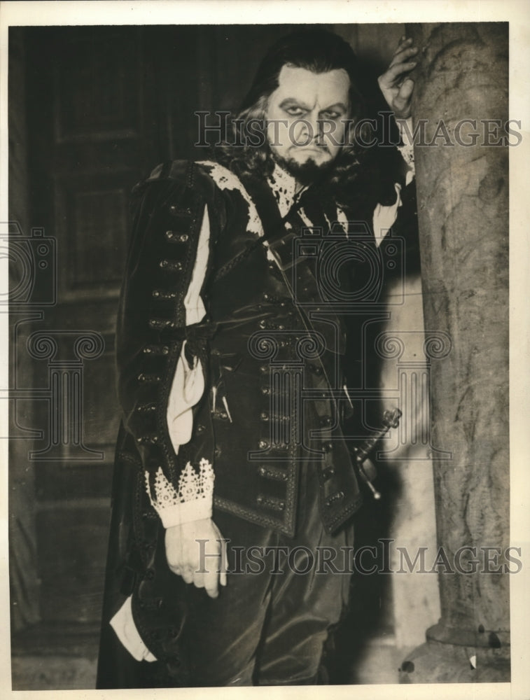 1927 Press Photo Lawrence Tibbett in his Role in Caponsacchiin Role Fatal