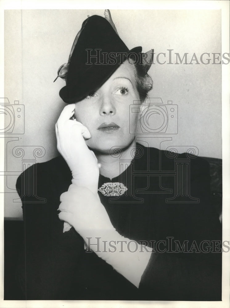 1936 Press Photo Binnie Barnes in L.A. Superior Court obtaining a divorce
