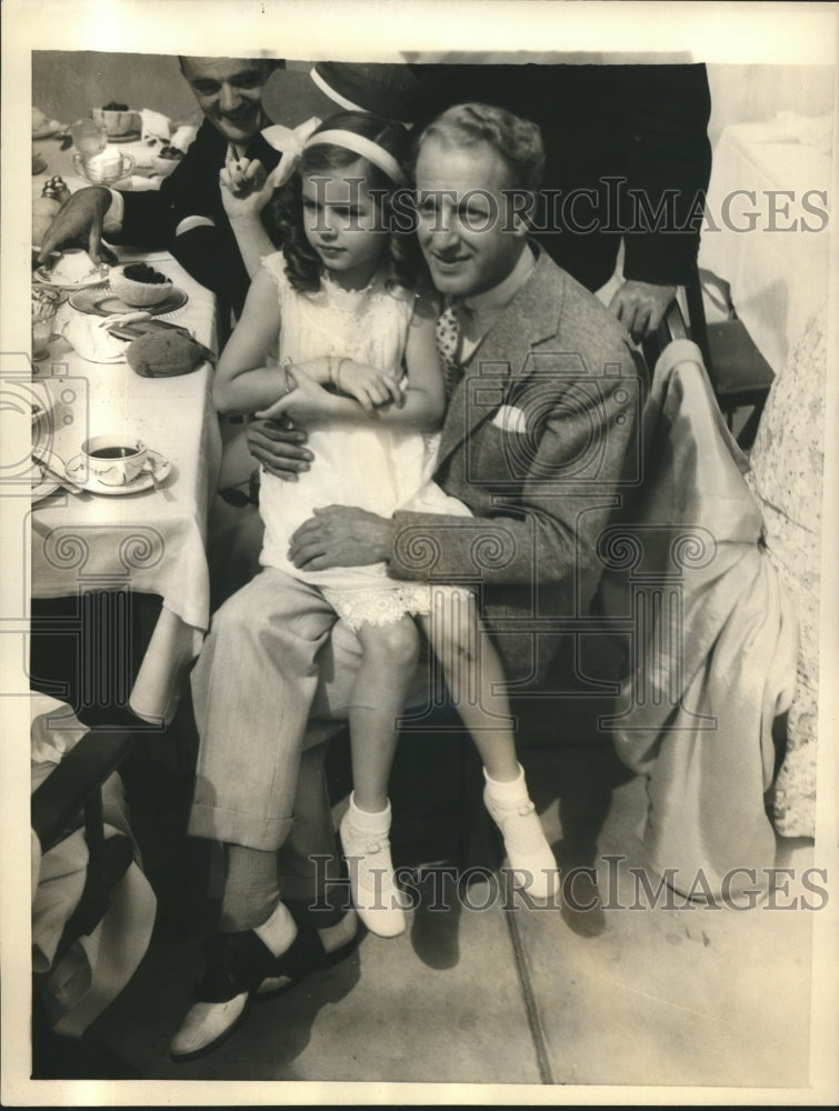 1934 Press Photo Otto Kruger & Daughter Ottilie Kruger at Garden Party