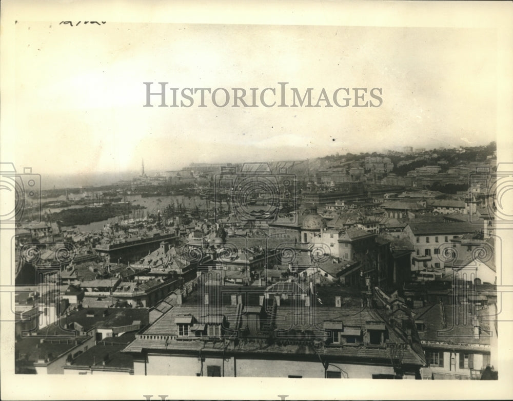 1935 Press Photo View of historical seaport city of Genoa, Italy - sbx04941