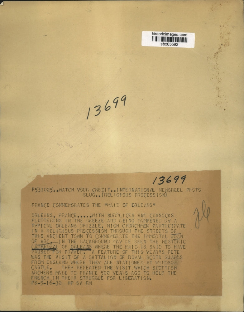 1930 Press Photo procession of clergy during "Maid of Orleans" commemoration