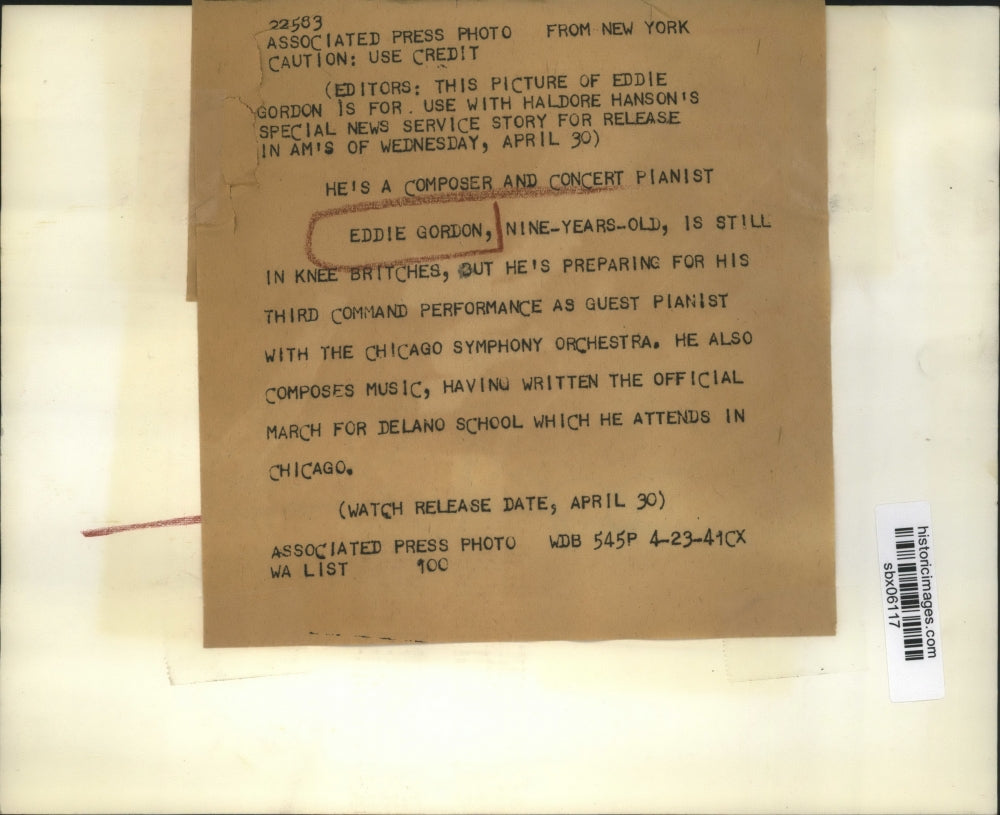 1941 Press Photo piano prodigy and composer Eddie Gordon - sbx06117