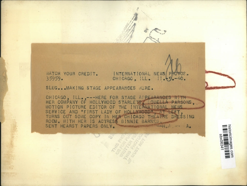 1940 Press Photo actress Binnie Barnes with INP film editor Louella Parsons