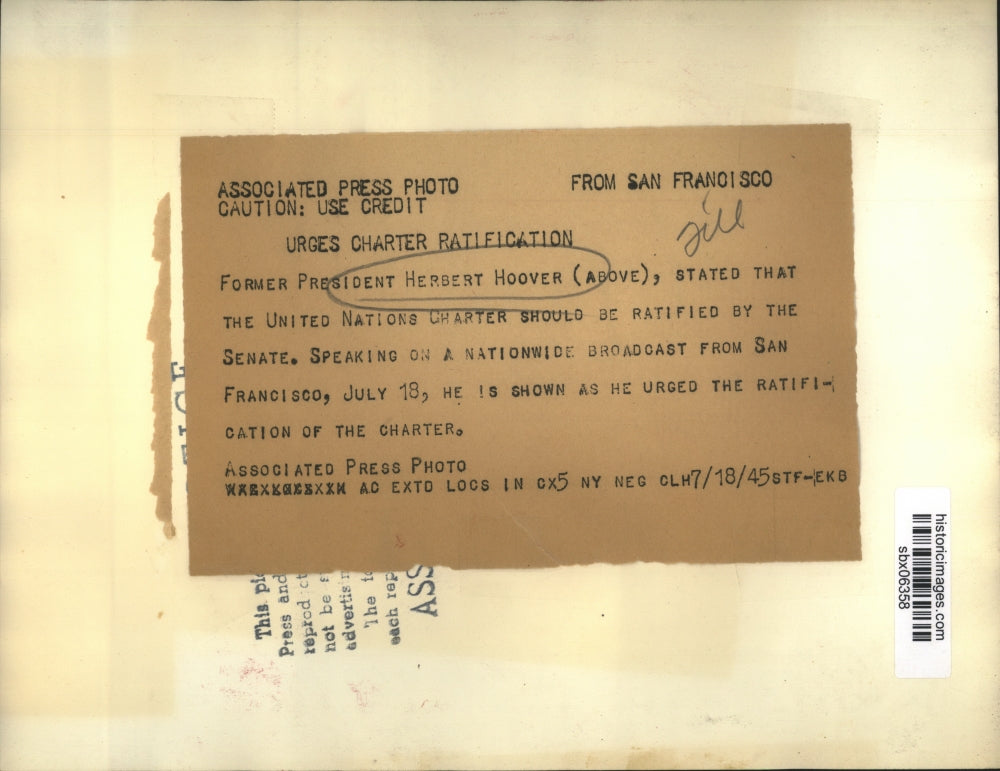 1945 Press Photo former Pres. Herbert Hoover urges Charter Ratification on radio