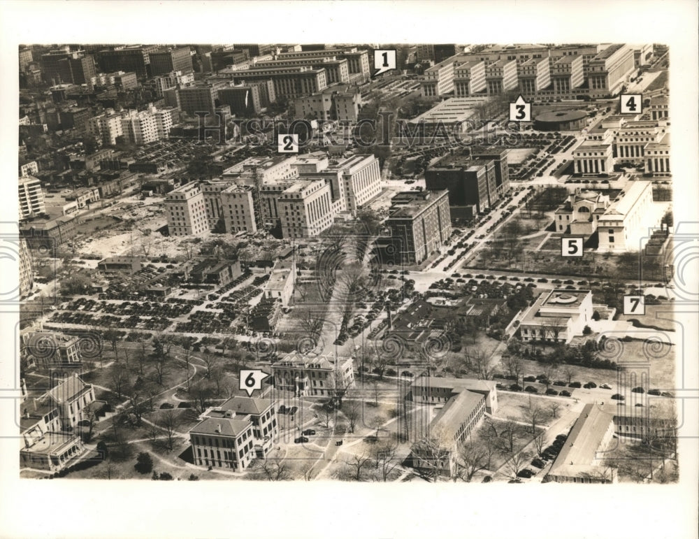 1940 Press Photo A Group Of Government Buildings Identified From The Air In DC