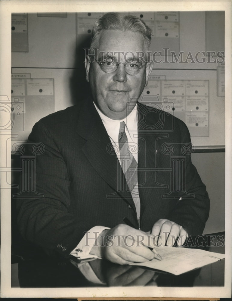 1943 Press Photo Col Bradley Dewey new Rubber Director succeeds Wm M Jeffers