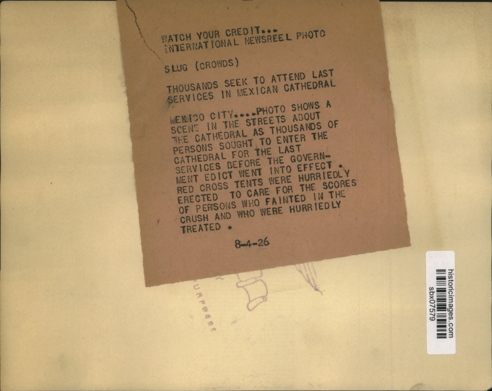 1926 Press Photo Thousand seekers attend last service in Mexican Cathedral