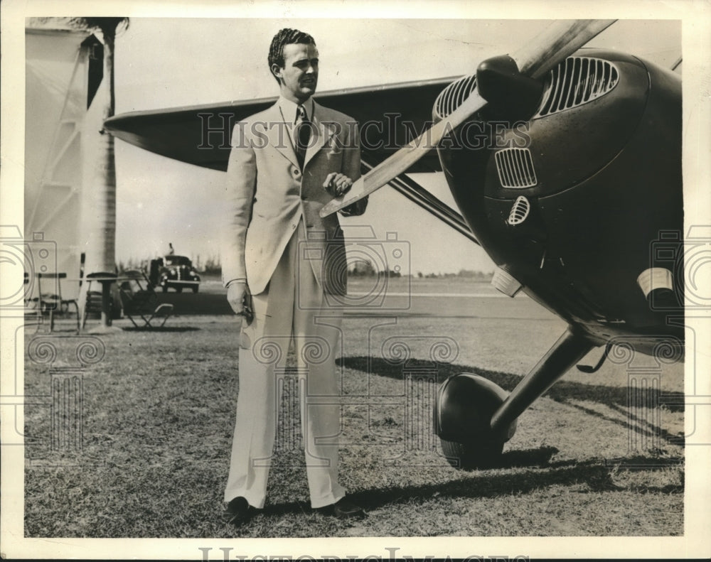 1940 Press Photo Robert Sweeny Takes Solo Flight from West Palm Beach Airport