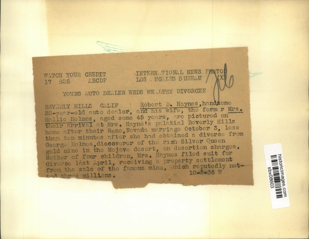 1936 Press Photo Auto Dealer Robert Hayes Marries Hallie Holmes in Reno, NV