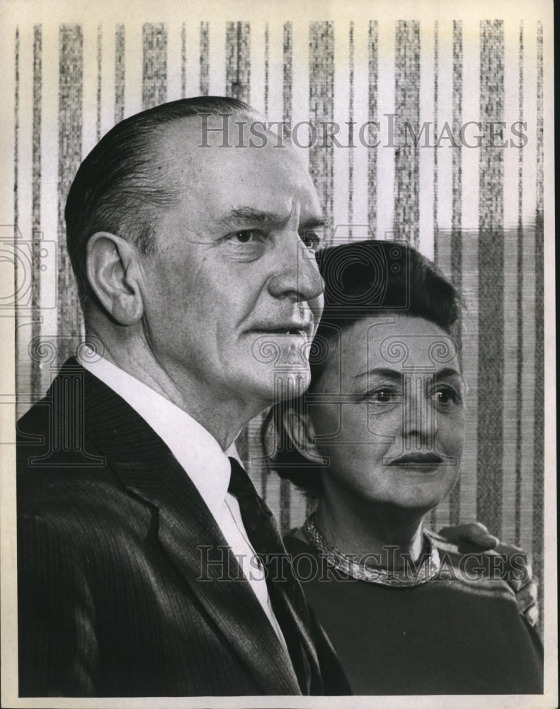 1965 Press Photo Frederic March and His Wife Florence Eldridge Are Interviewed