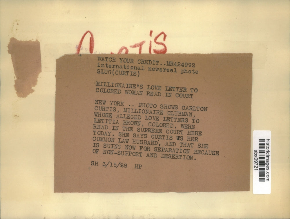 1928 Press Photo Millionaire Carlton Curtis at Supreme Court Building in NY