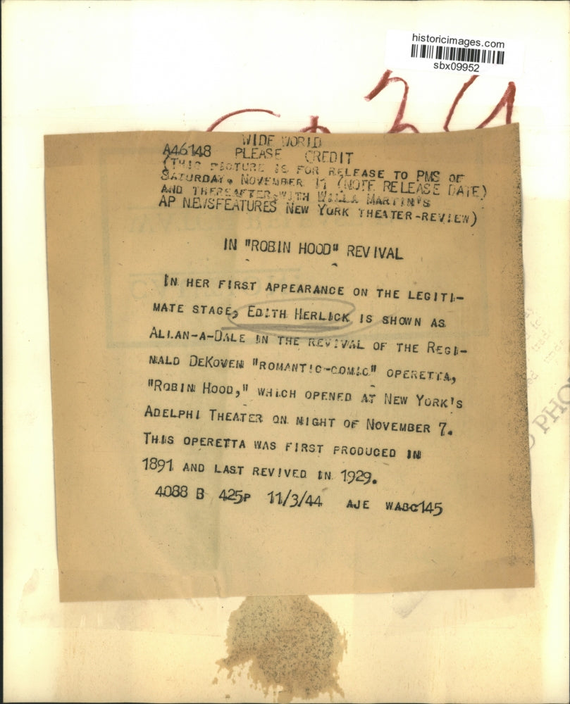 1944 Press Photo Actress Edith Herlick in "Robin Hood" - sbx09952