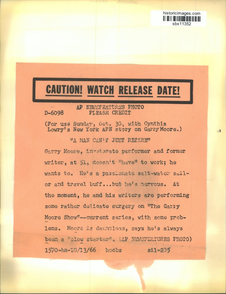 1966 Press Photo Performer Garry Moore - sbx11352