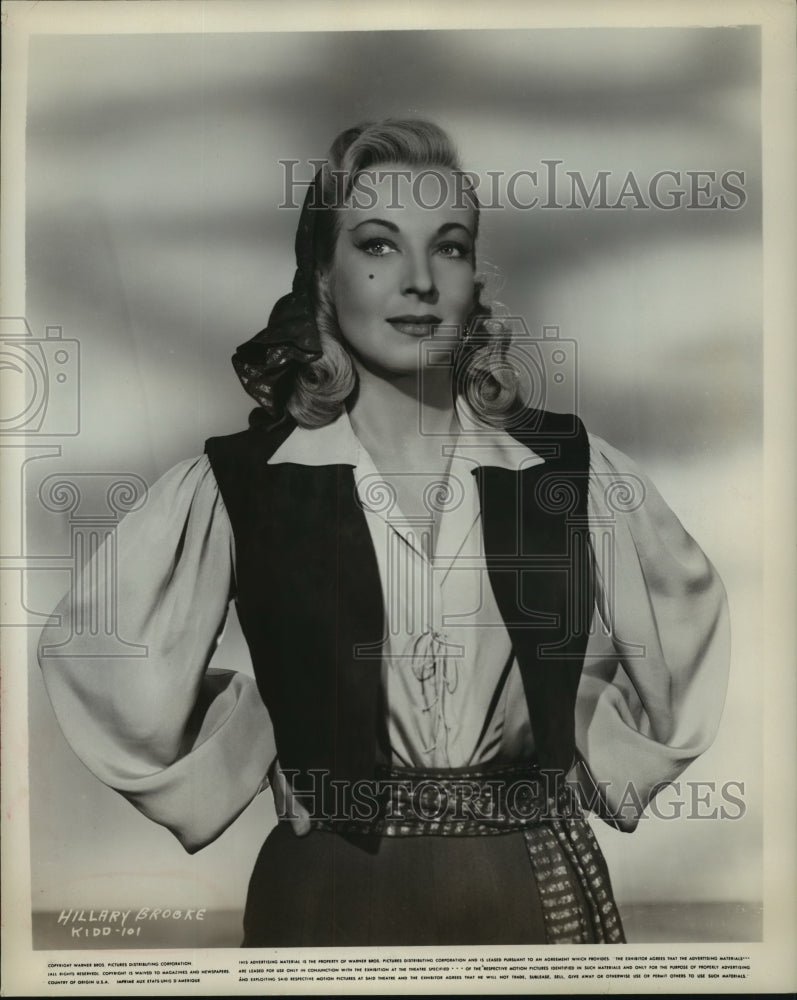 1944 Press Photo Hilary Brooke in a Warner Brothers film - sbx11410