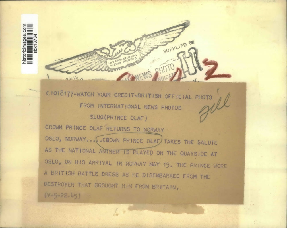 1945 Press Photo Crown Prince Olaf Arrives in Norway from Britain - sbx13734