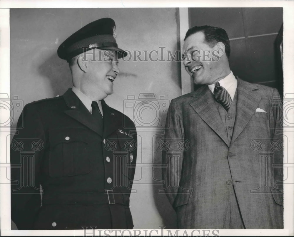 1952 Press Photo Dwight Eisenhower & Henry Cabot Lodge at Paris News Conference