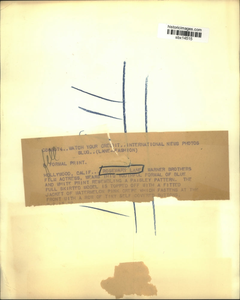 Press Photo Rosemary Lane Models Blue & White Print Resembling Paisley Pattern