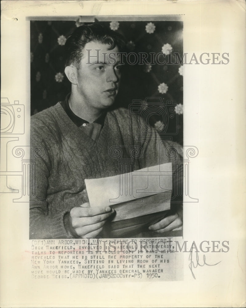 1950 Press Photo Dick Wakefield Still Property of the New York Yankees