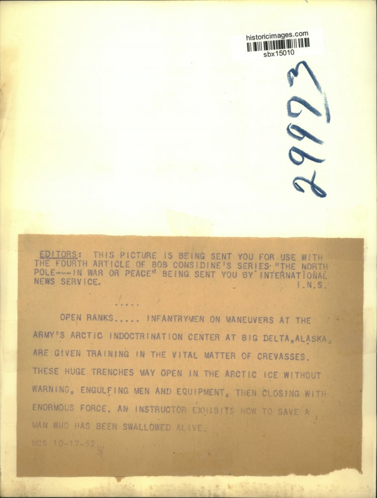 1952 Press Photo Infantrymen at Army's Arctic Center Given Training in Crevasses