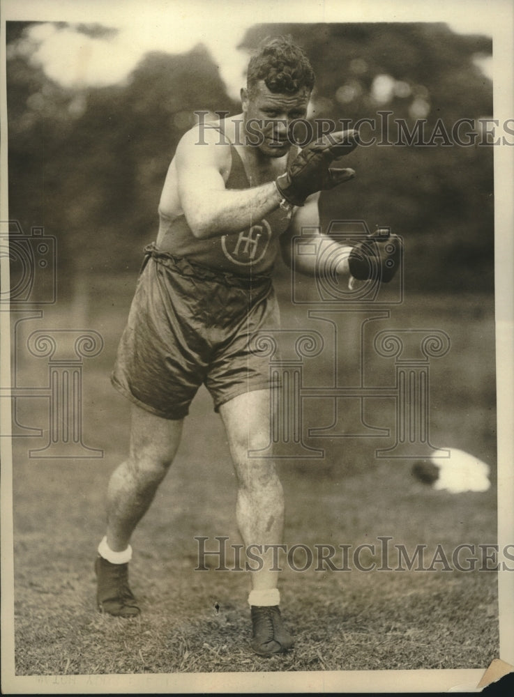 1928 Press Photo Tom Heeney Australian Heavyweight Poses Who Fights Gene Tunney