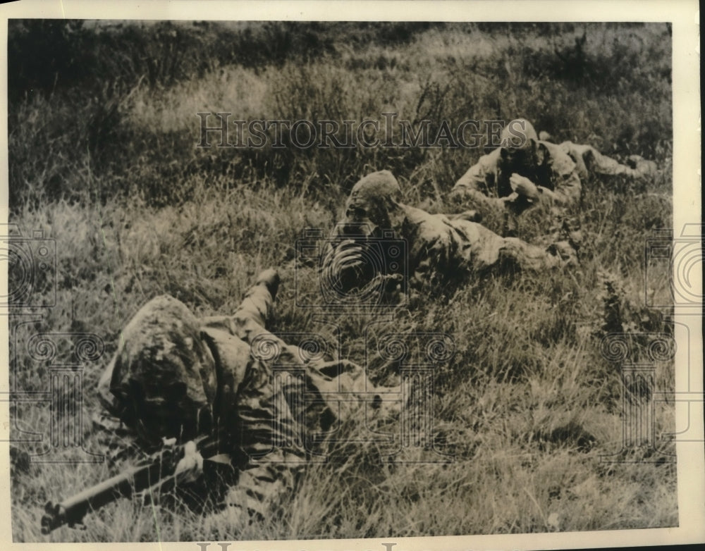 Press Photo Stalking Woodcraft & Camouflage 3 New Sciences of Modern War