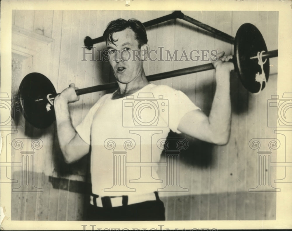 Press Photo John "Blondy" Ryan Works to Keep Trim For Football Season Opening