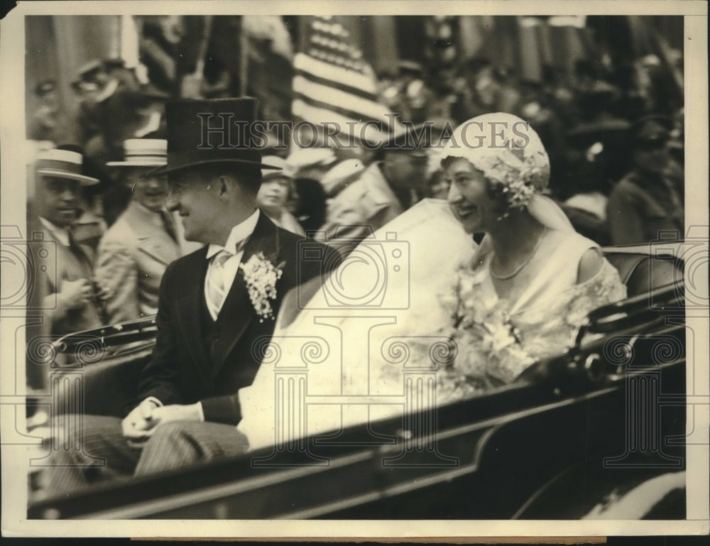 1928 Press Photo Catherine Smith Marries Francis Quillinan Outside Cathedral