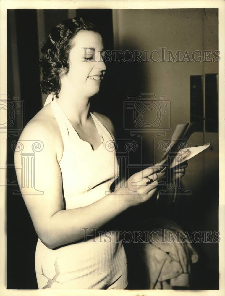 1937 Press Photo Claudia Eckert, National Amateur Athletic Union Swim Champion- Historic Images