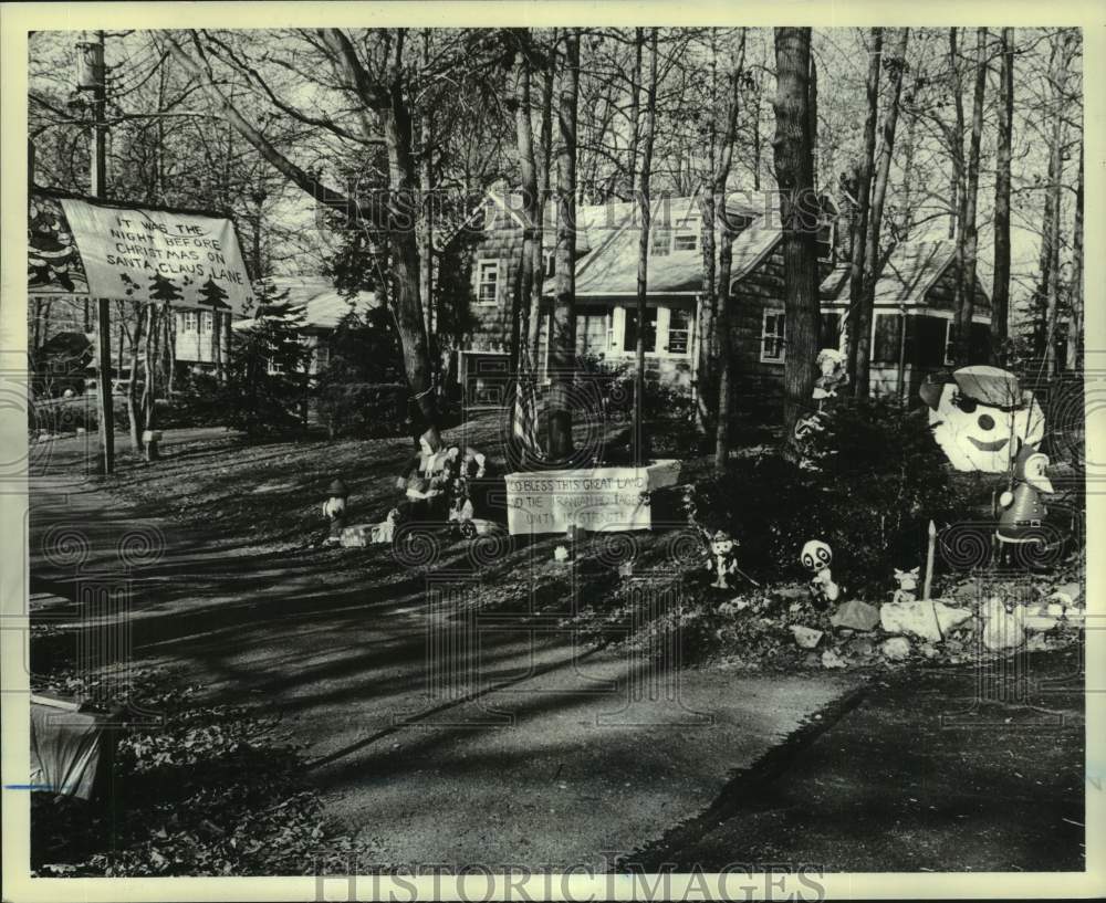1979 Press Photo Christmas display at Margaret Gefken's home, Richmond