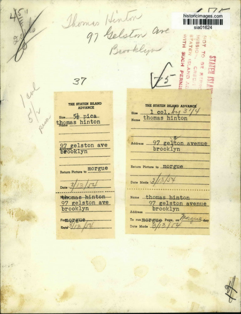 1954 Press Photo Thomas Hinton & friend looking at papers, Brooklyn - sia01624