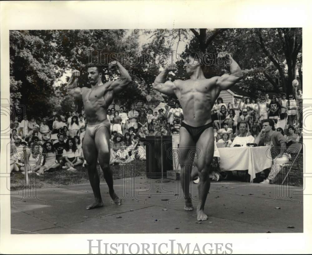 1990 Press Photo Participants in Richmond County Fair bodybuilding competition- Historic Images