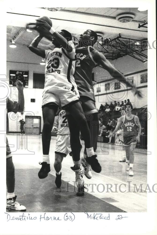 Press Photo College of Staten Island Basketball&#39;s Demetrius Horne Jumps For Ball- Historic Images