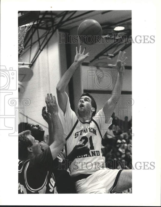Press Photo College of Staten Island Basketball Player Matt McQuillen