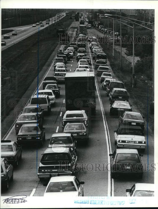1991 Press Photo Paving backs up West Shore Expressway traffic for 10 miles- Historic Images