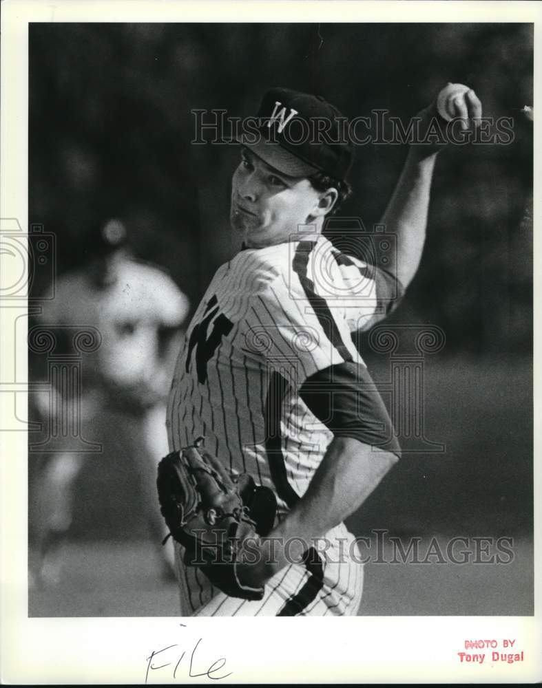 1985 Press Photo Wagner Baseball's pitcher throwing the baseball - sia27410- Historic Images