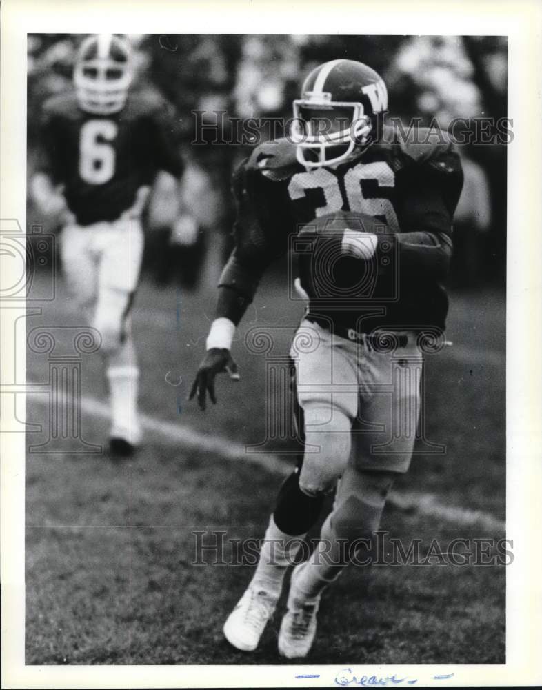 1985 Press Photo Wagner Football Player Number Thirty Six at Game- Historic Images