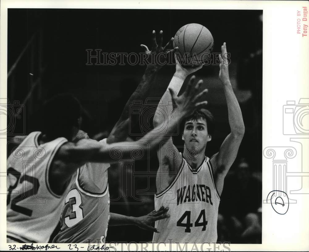 1984 Press Photo Wagner College basketball action against Idaho- Historic Images