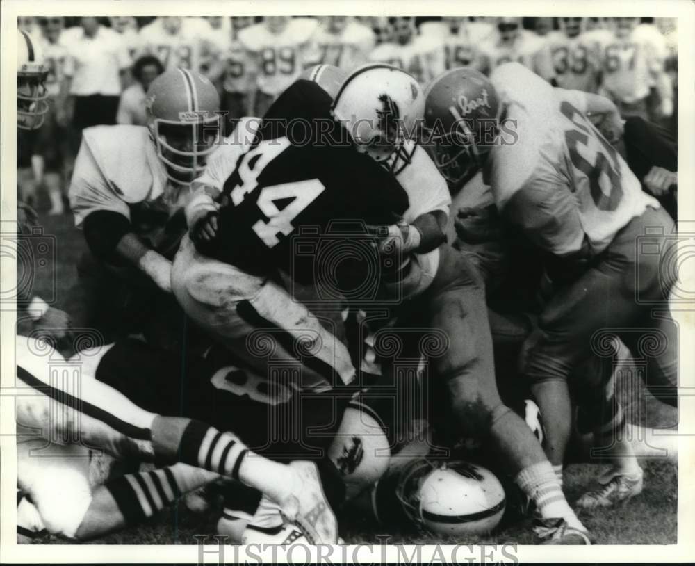 Press Photo Wagner College football action- Historic Images