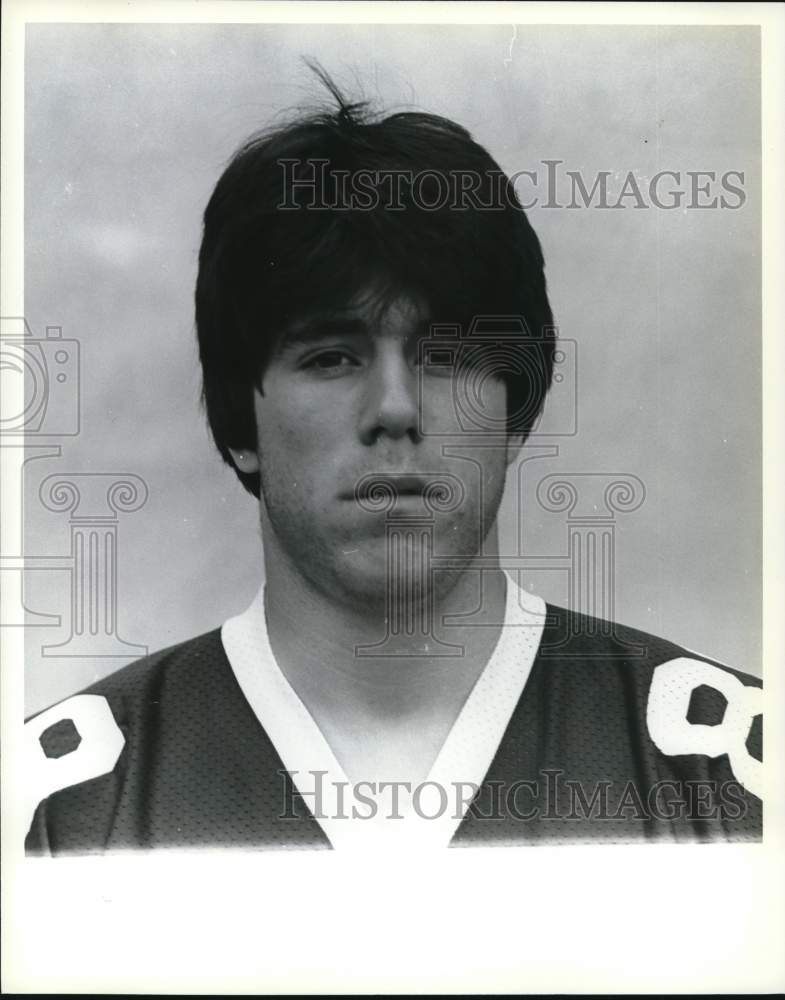 Press Photo Wagner College football player Mauro - sia31742- Historic Images
