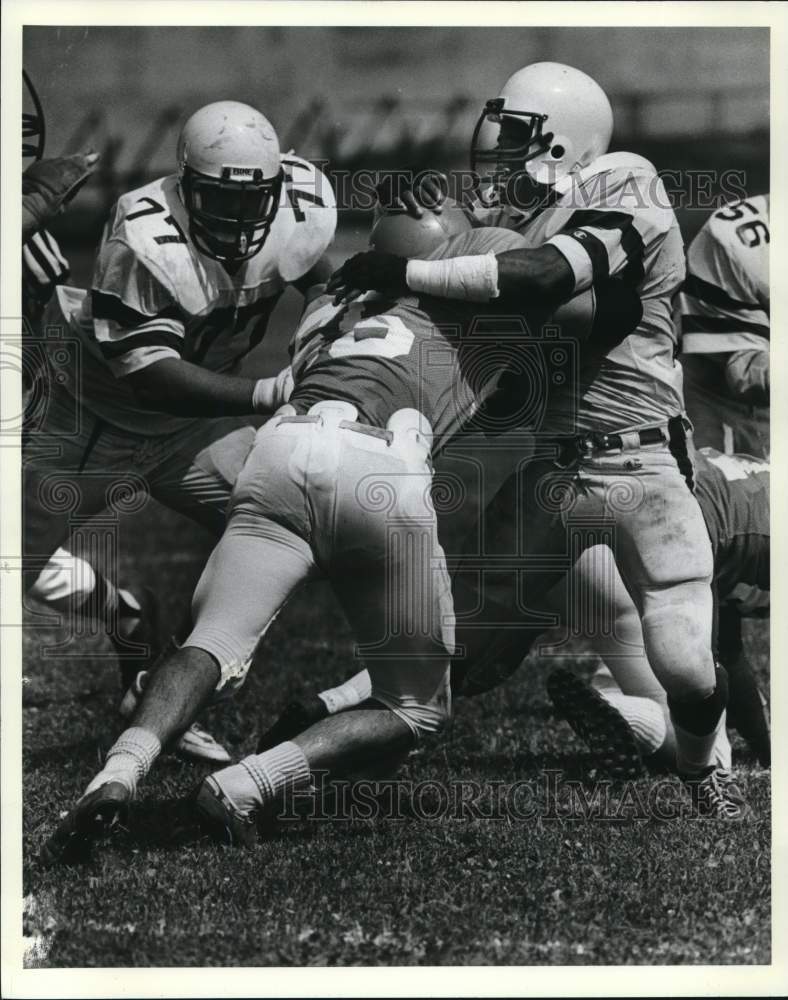 1983 Press Photo Wagner College Football Game Action Vs Princeton - sia31794- Historic Images