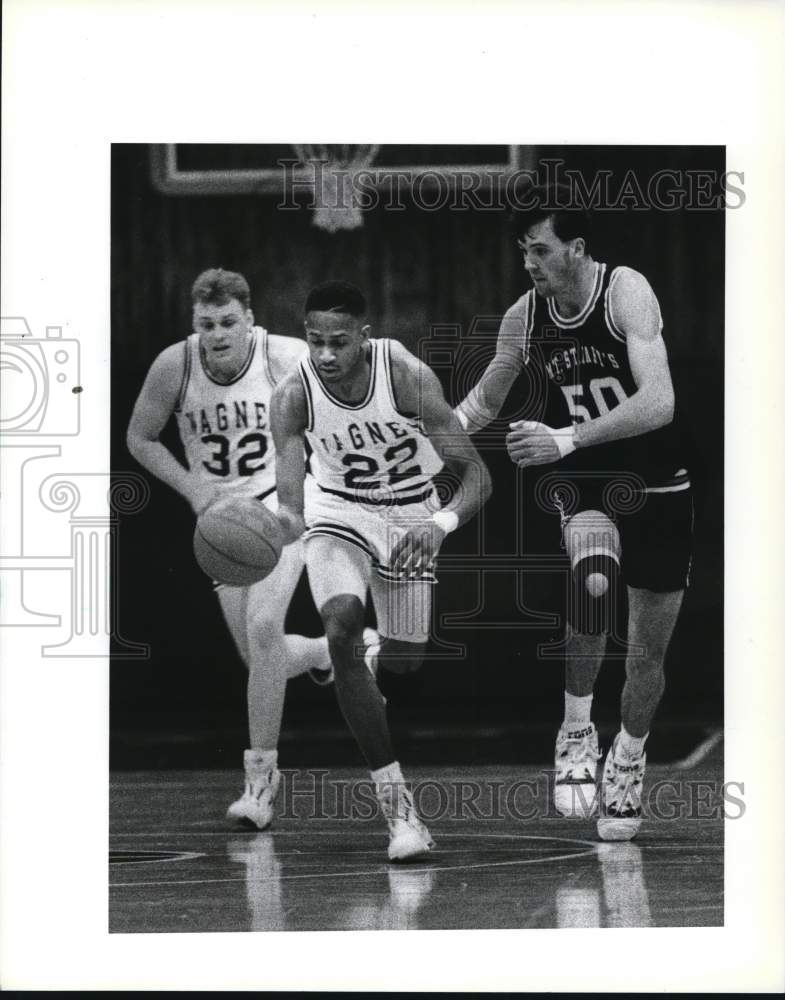 Press Photo Wagner College Basketball #22 Pat Burke Moves Ball Vs Mt. St. Mary&#39;s- Historic Images