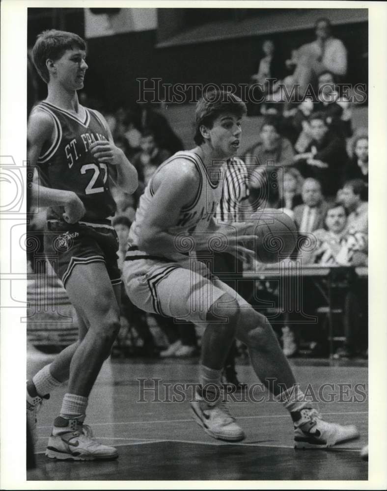 1989 Press Photo Wagner College Basketball #14 Billy Kurisko Passes St. Francis- Historic Images